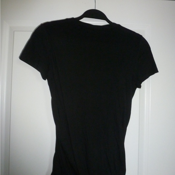 Theory Black Short Sleeve Tee - Picture 2 of 4